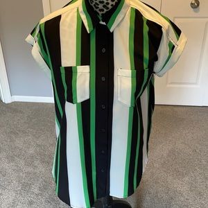 Melissa Paige petite black & green short sleeve